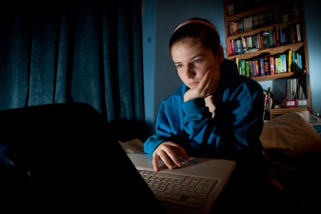 The he Zillennial hoi han vi phoi bay cuoc song ca nhan len Internet anh 4