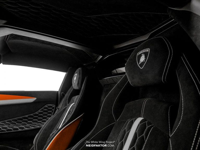 Tan trang Lamborghini Aventador Roadster, ton ngang 1 chiec oto moi hinh anh 6 