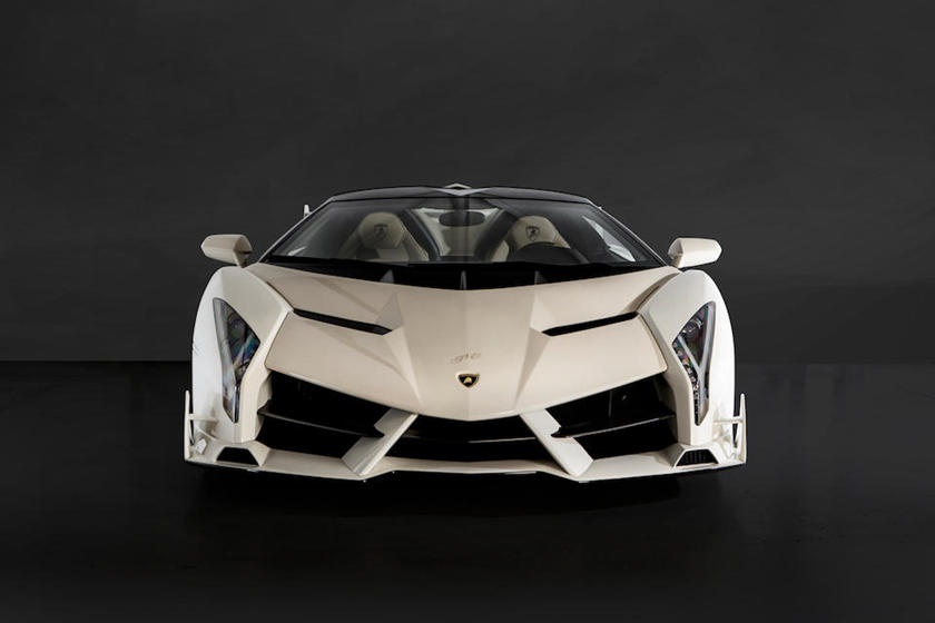 Nhung mau xe phai chi hang trieu USD moi co the so huu hinh anh 7 2014_Lamborghini_Veneno_Roadster.jpg