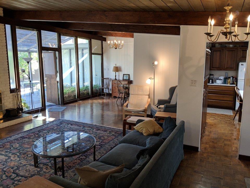 Tham quan noi Mark Zuckerberg da ‘nghi ra’ Facebook hinh anh 7