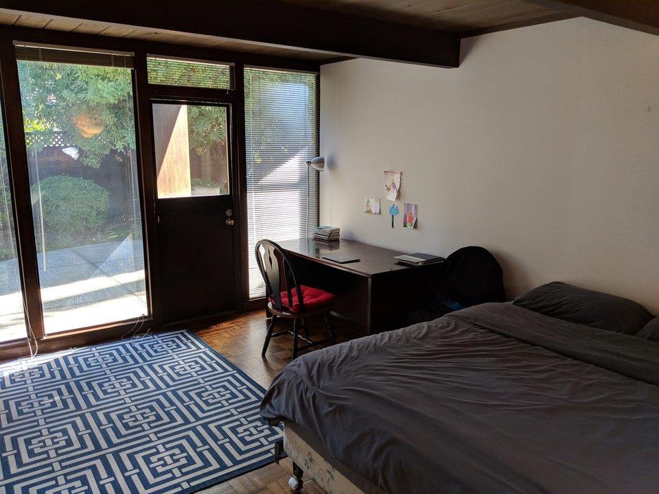 Tham quan noi Mark Zuckerberg da ‘nghi ra’ Facebook hinh anh 9