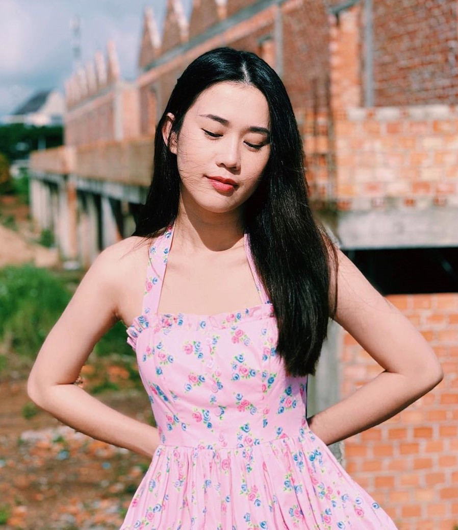 Chau Bui 22 tuoi mua chung cu cao cap, Cris Phan xay nha o tuoi 26 hinh anh 7