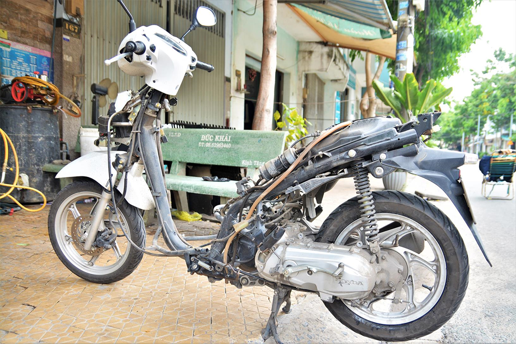 Rua xe may 'sieu sach', sach toi muc nao? hinh anh 8