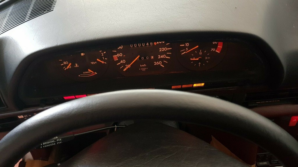 Xe co Mercedes 560 SEL doi 1986 duoc rao ban voi gia 170.000 USD hinh anh 6