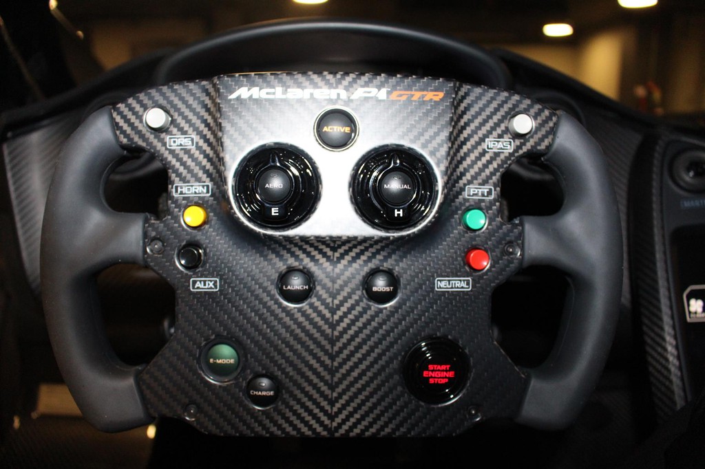 McLaren P1 GTR chay pho duy nhat the gioi co gia gan 4 trieu USD hinh anh 4