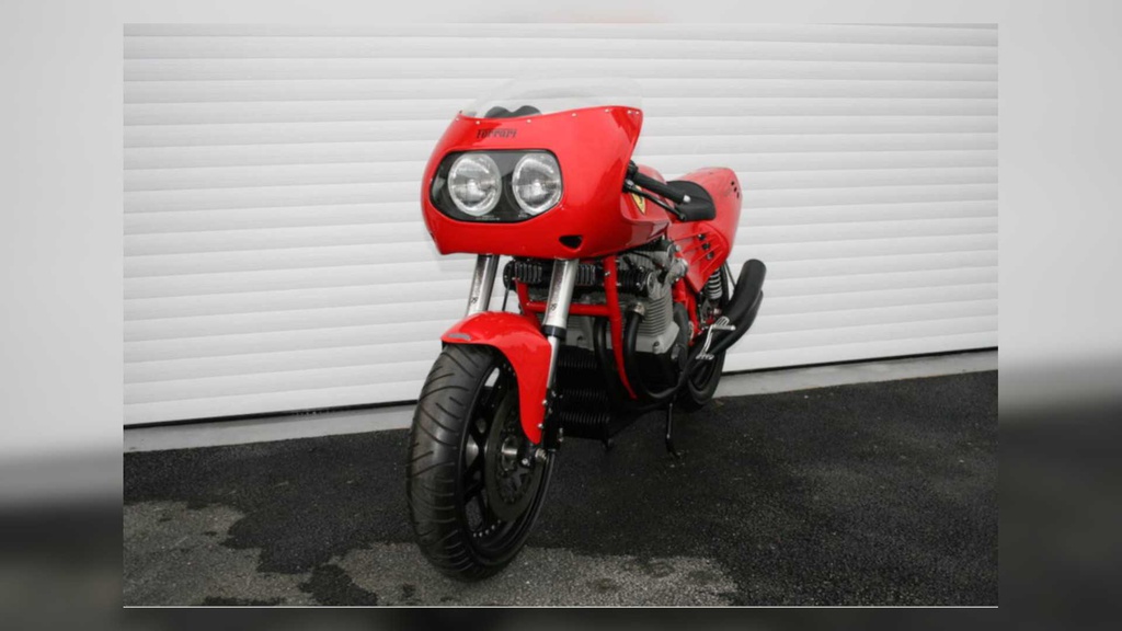 Kham pha chiec moto Ferrari doc nhat the gioi hinh anh 6 6_Ferrari900.jpg