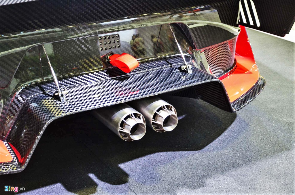 Can canh Porsche 935 phien ban ky niem - chi co 77 chiec tren toan cau hinh anh 5 5_Porsche935_zing.jpg