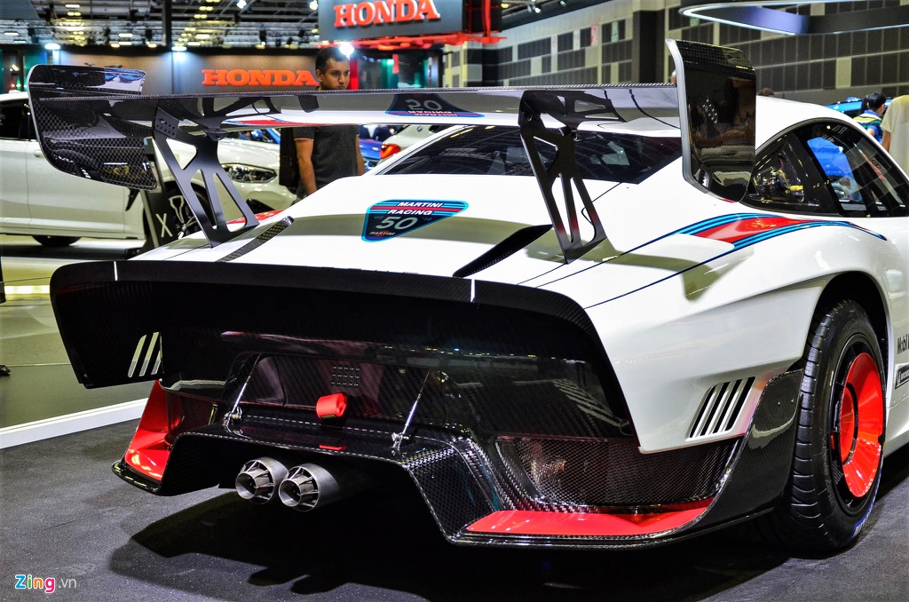 Can canh Porsche 935 phien ban ky niem - chi co 77 chiec tren toan cau hinh anh 7 6_Porsche935_zing.jpg