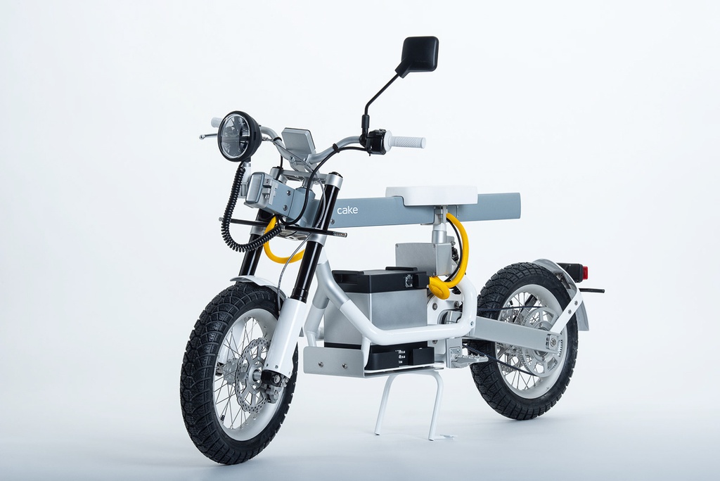 Kham pha xe may dien don gian va da nang nhat the gioi hinh anh 3 cake_osa_world_most_versatile_electric_bike_scooter_2.jpg
