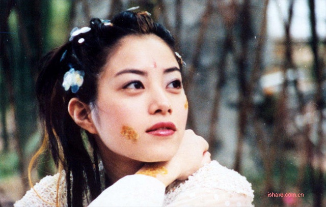 Sao Hoa ngu tu choi loat vai dien noi tieng hinh anh 7