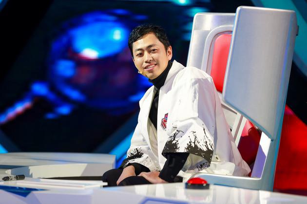 Sieu tri tue Trung Quoc bi khan gia quay lung vi gian lan hinh anh 2 8baK-fycapec0790940.jpg