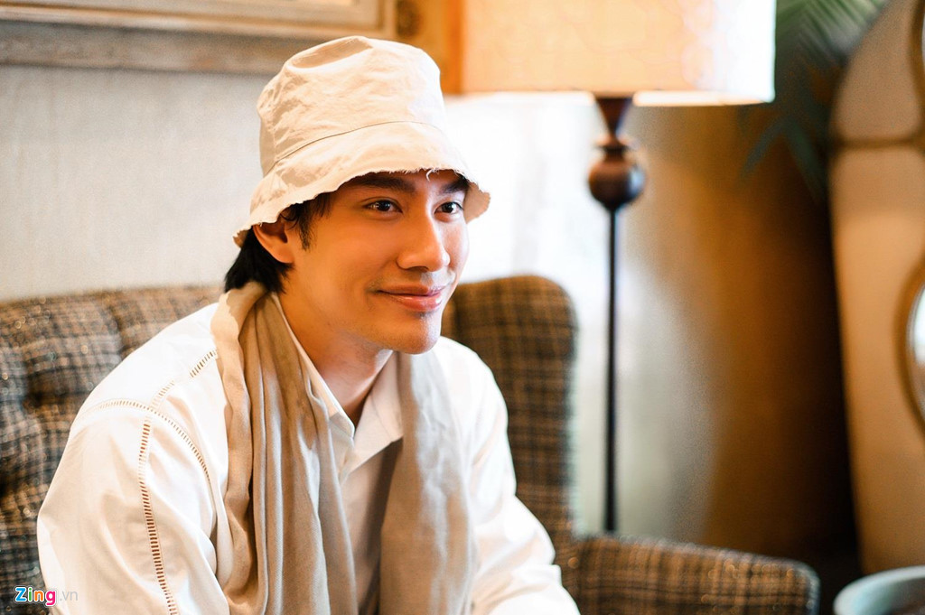 Ly Qui Khanh: 'Toi yeu Quang Vinh hon ca nguoi yeu minh' hinh anh 4