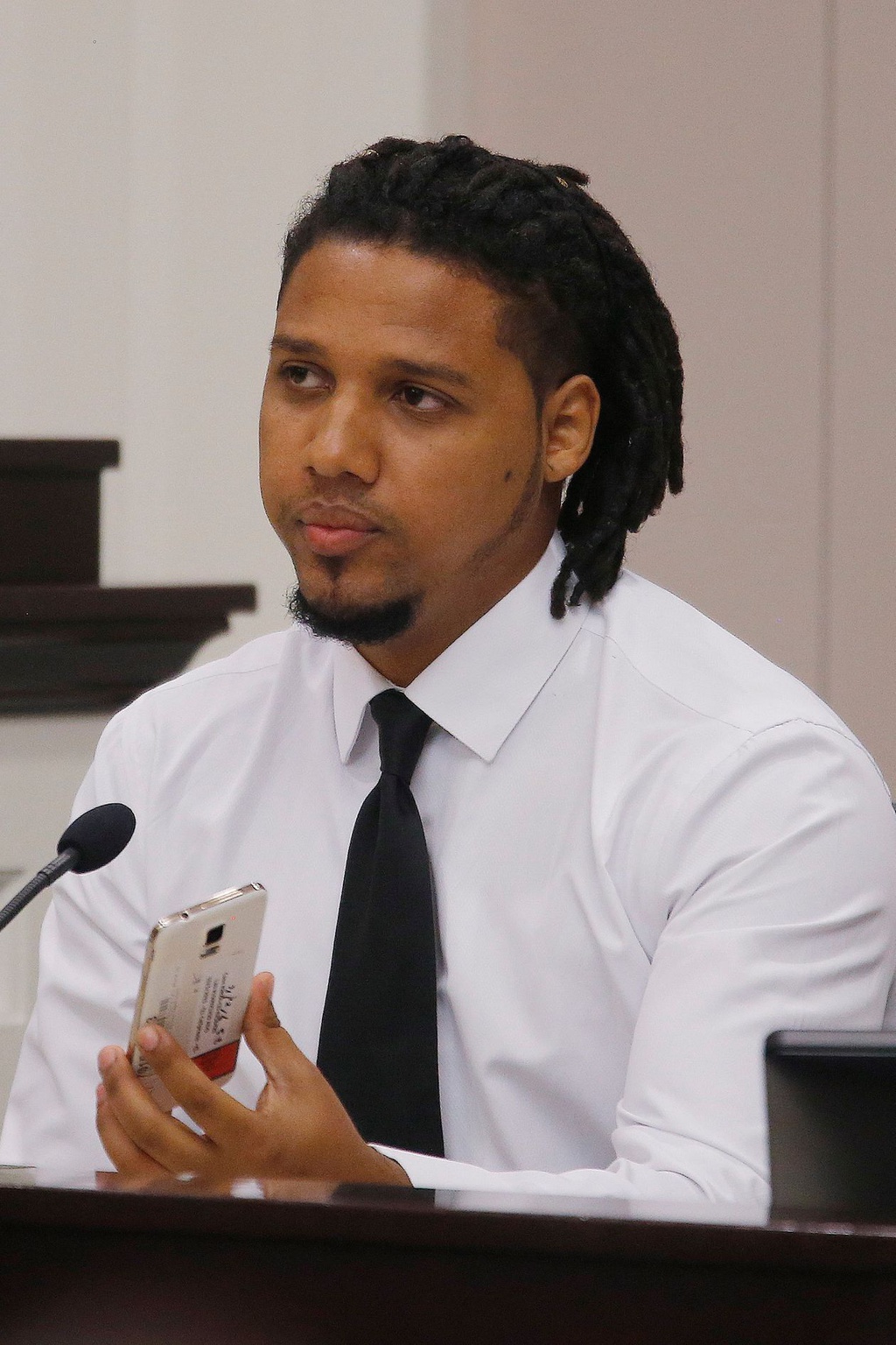 smartphone chong bao luc anh 6