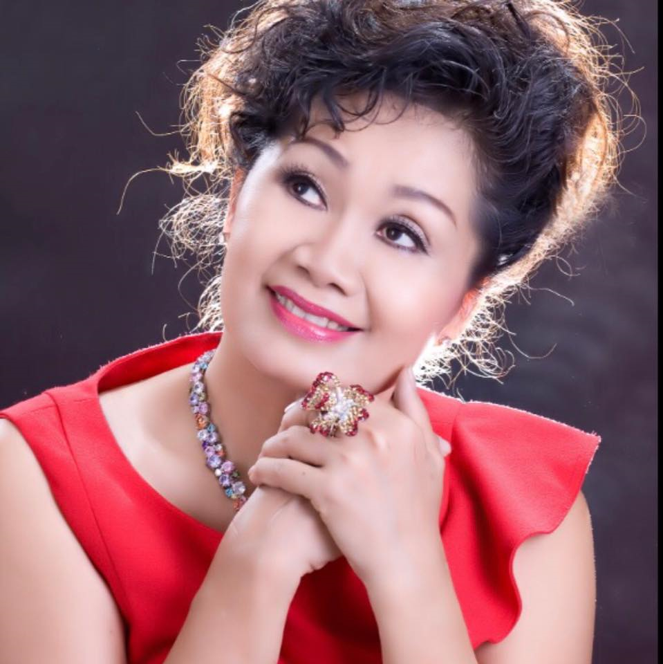Thanh Bach - Xuan Huong hau ly hon: 'An mieng tra mieng' lieu co hay? hinh anh 3