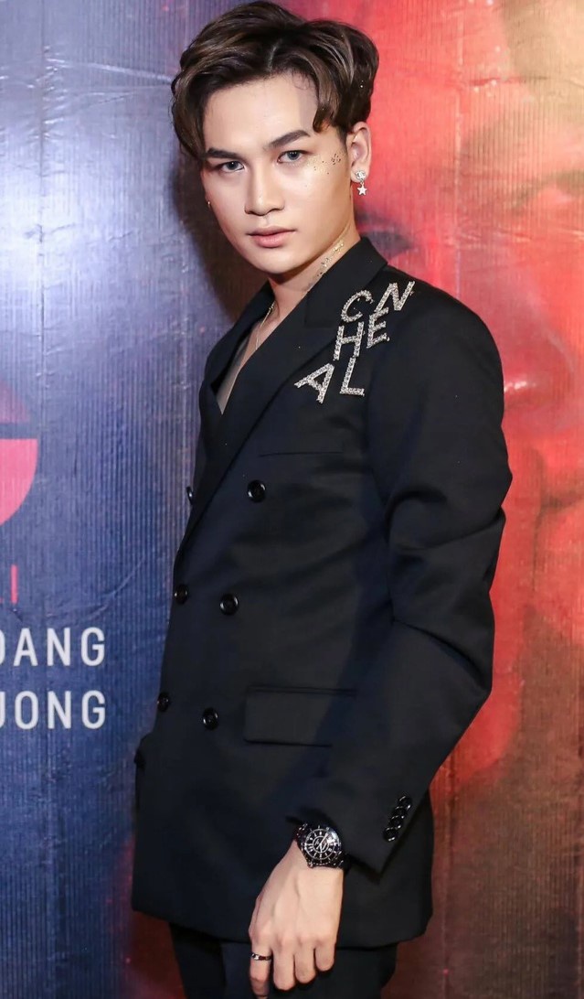 7 quan quan Giong hat Viet - nguoi noi tieng, nguoi mo nhat hinh anh 9 alihoangduong_31_1558651961081.jpeg