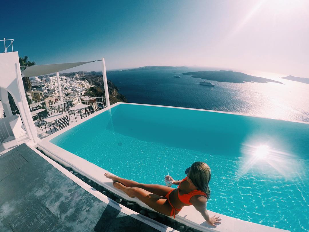 5 khu nghi duong xay cheo leo tren vach nui noi tieng the gioi hinh anh 5