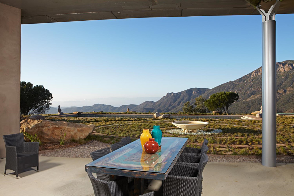 Ngoi nha lam tu canh may bay Boeing 747 hinh anh 14