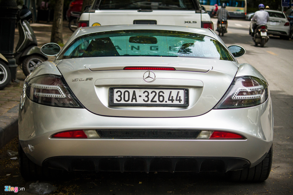 'Mui ten bac' Mercedes SLR McLaren doc nhat VN tai xuat hinh anh 4