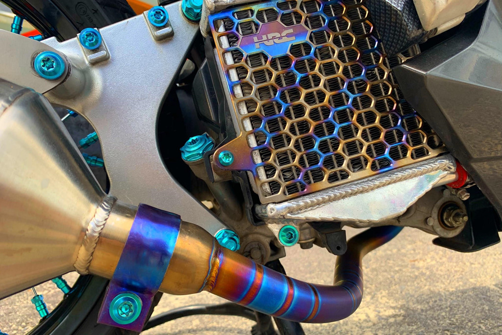 Honda SH 150i voi goi do 300 trieu cua sinh vien Nha Trang hinh anh 13