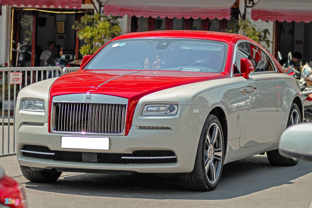 Coupe sieu sang Rolls-Royce Wraith phoi mau la dao pho Ha Noi hinh anh 1 