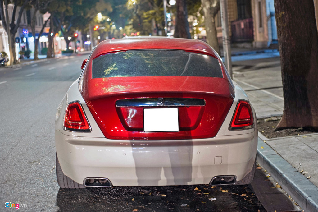 Coupe sieu sang Rolls-Royce Wraith phoi mau la dao pho Ha Noi hinh anh 4 