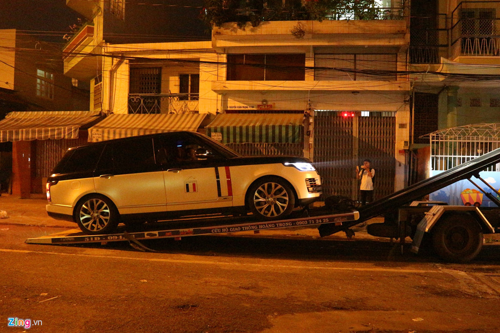 Dan xe tram ty cua Minh Nhua ve TP.HCM trong dem sau 7 ngay du lich hinh anh 9