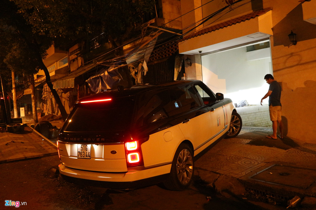 Dan xe tram ty cua Minh Nhua ve TP.HCM trong dem sau 7 ngay du lich hinh anh 10