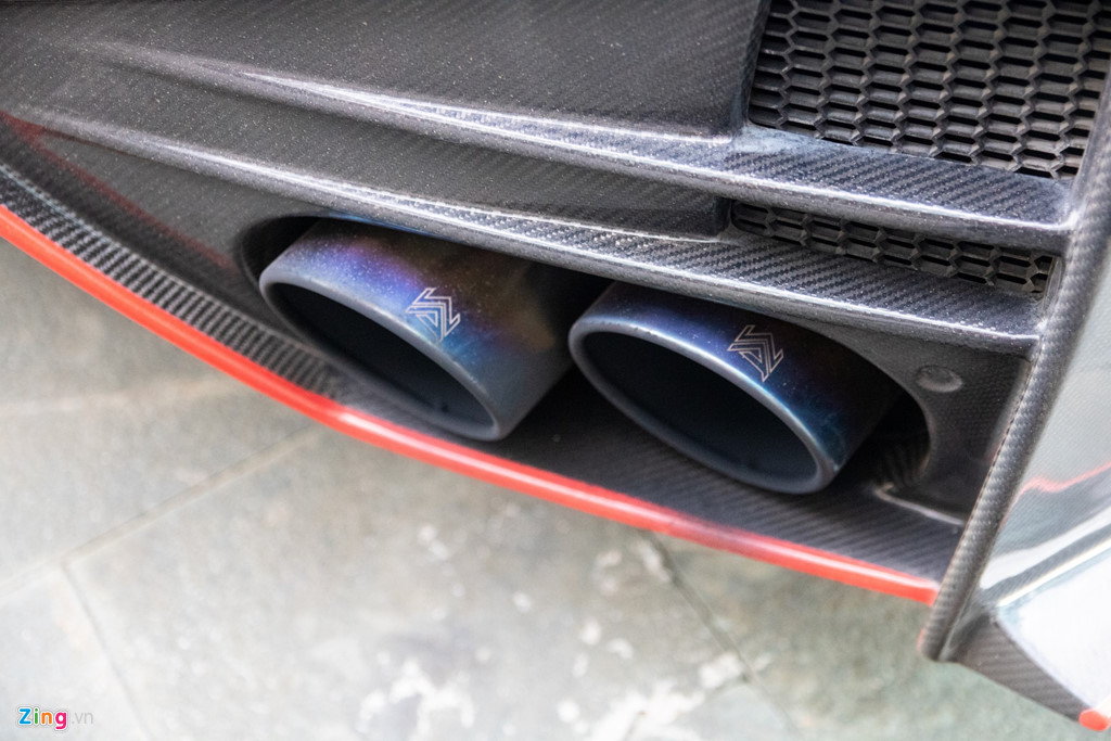 Nissan GT-R do bodykit Nismo doc nhat VN cua dai gia Binh Phuoc hinh anh 9