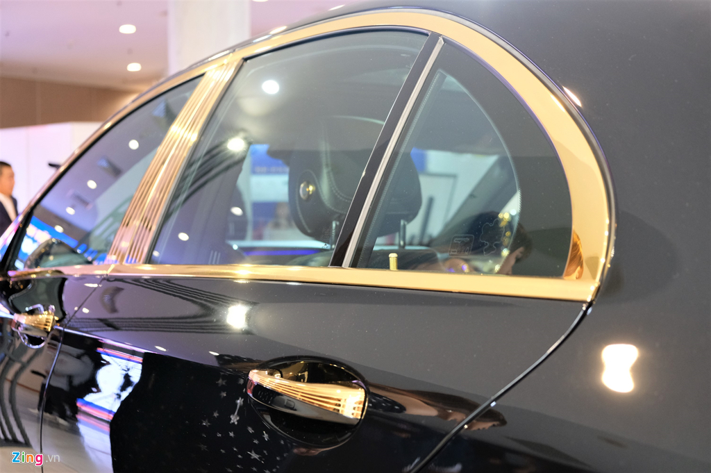 Mercedes-Benz E 300 AMG ma vang cua dai gia Viet hinh anh 7