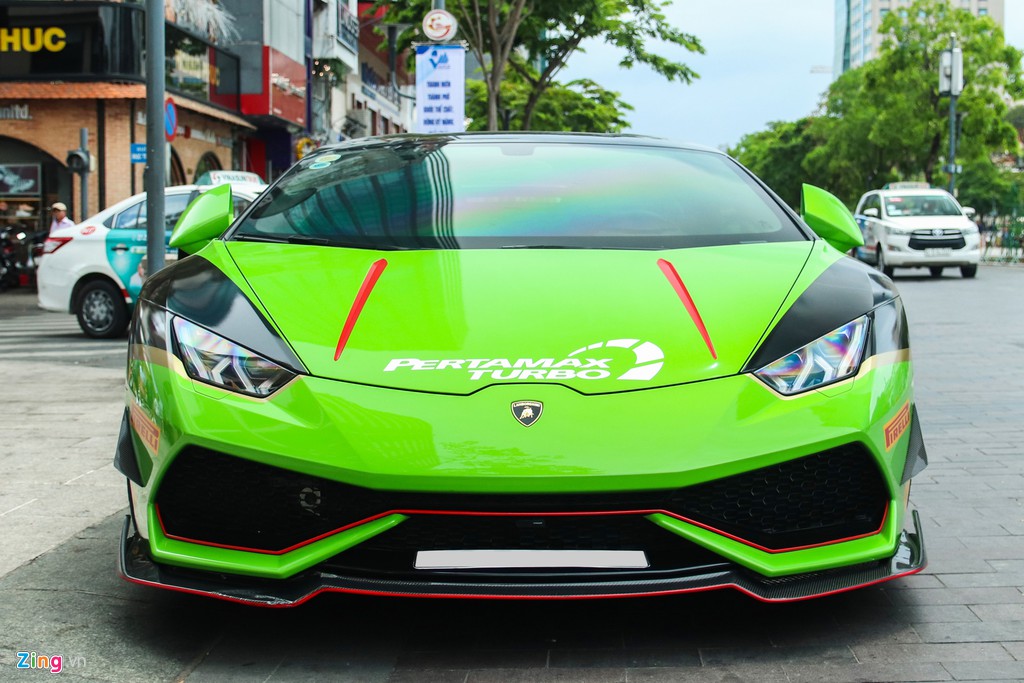Lamborghini Huracan khoac ao xe dua GT3 tai TP.HCM hinh anh 10