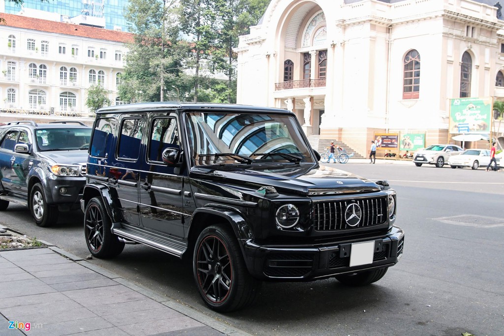 Dan sieu xe tam nang o trung tam TP.HCM cuoi tuan hinh anh 3