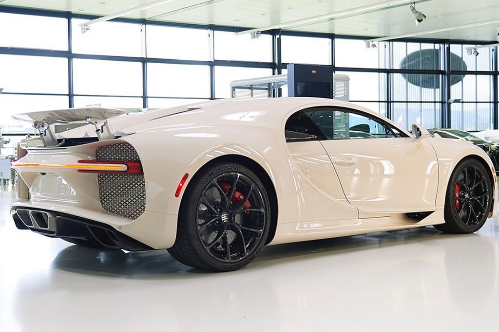 Ket hop voi Hermes, Bugatti ra mat chiec Chiron doc nhat the gioi hinh anh 4 Chiron4.jpg