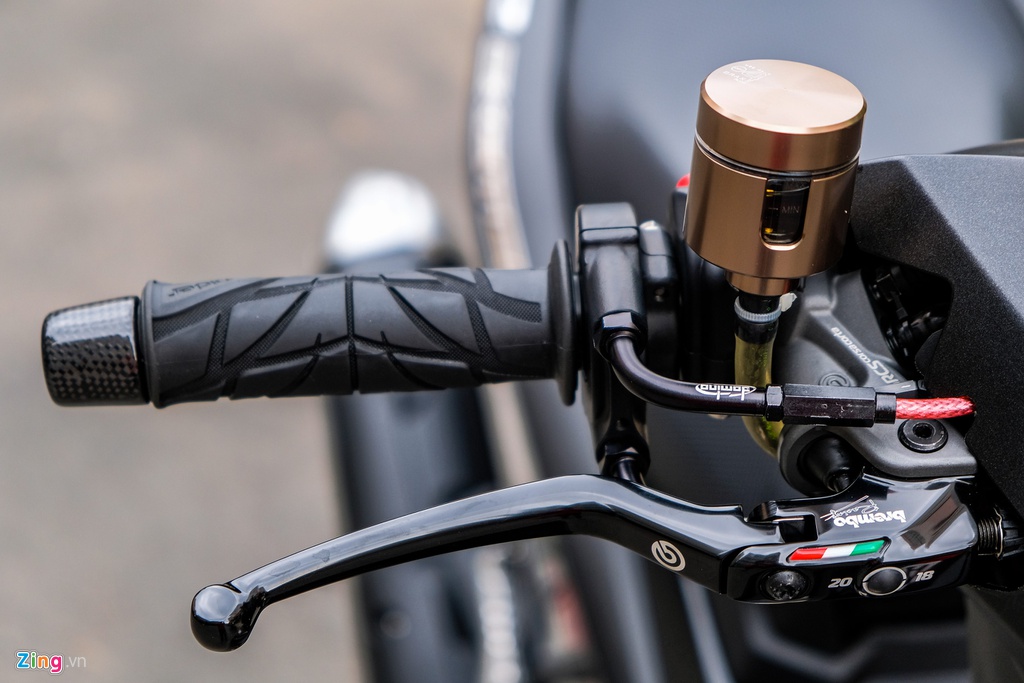 Yamaha Exciter thay doi nhe nhang voi dan phu kien tram trieu hinh anh 4 Exciter_zing_12.jpg