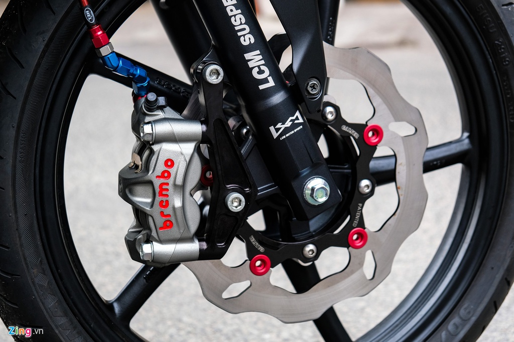 Yamaha Exciter thay doi nhe nhang voi dan phu kien tram trieu hinh anh 7 Exciter_zing_21.jpg