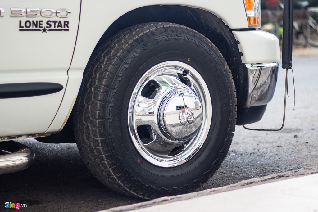 Ban tai 6 banh lam xe cuu ho tai TP.HCM hinh anh 7 IMG_8792_zing.jpg