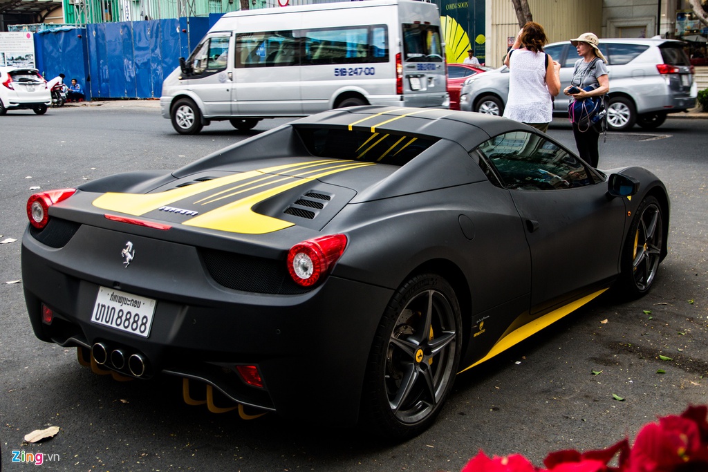Ferrari 458 Spider hang doc cua hot girl TP.HCM lot xac manh me hinh anh 2 IMG_9202_zing.jpg
