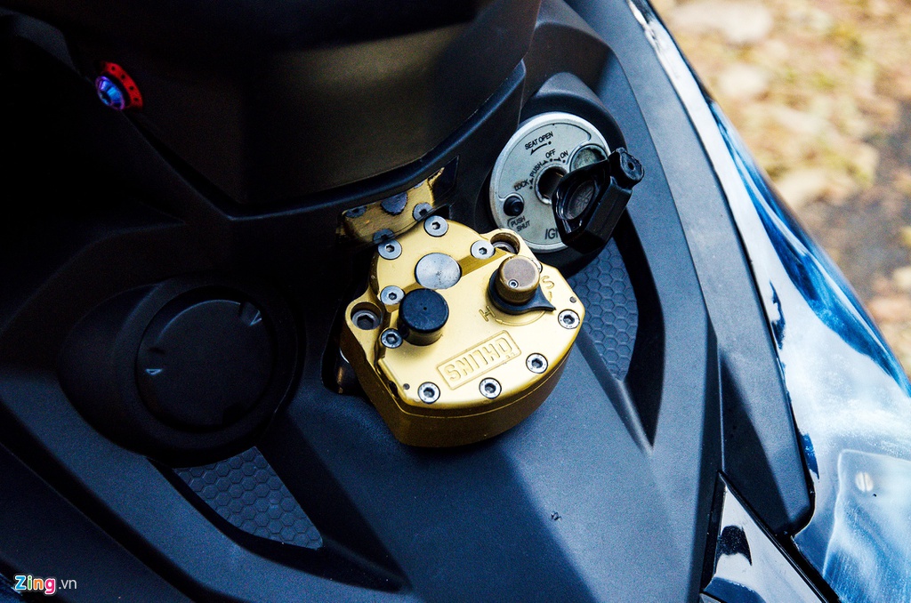 Yamaha Exciter do dan chan phan khoi lon ton hon 200 trieu dong hinh anh 10 DSC_1793_zing.jpg