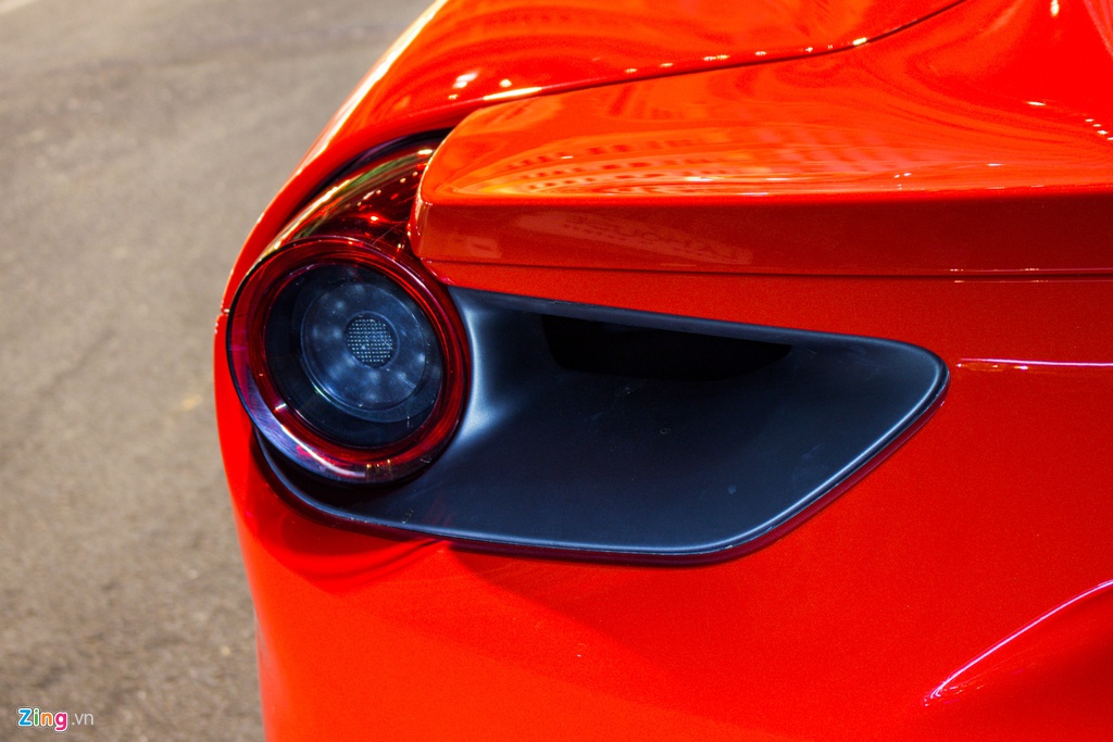 Ferrari 488 GTB ve voi chu moi sau khi chia tay ong Dang Le Nguyen Vu hinh anh 10 IMG_7175_zing.jpg