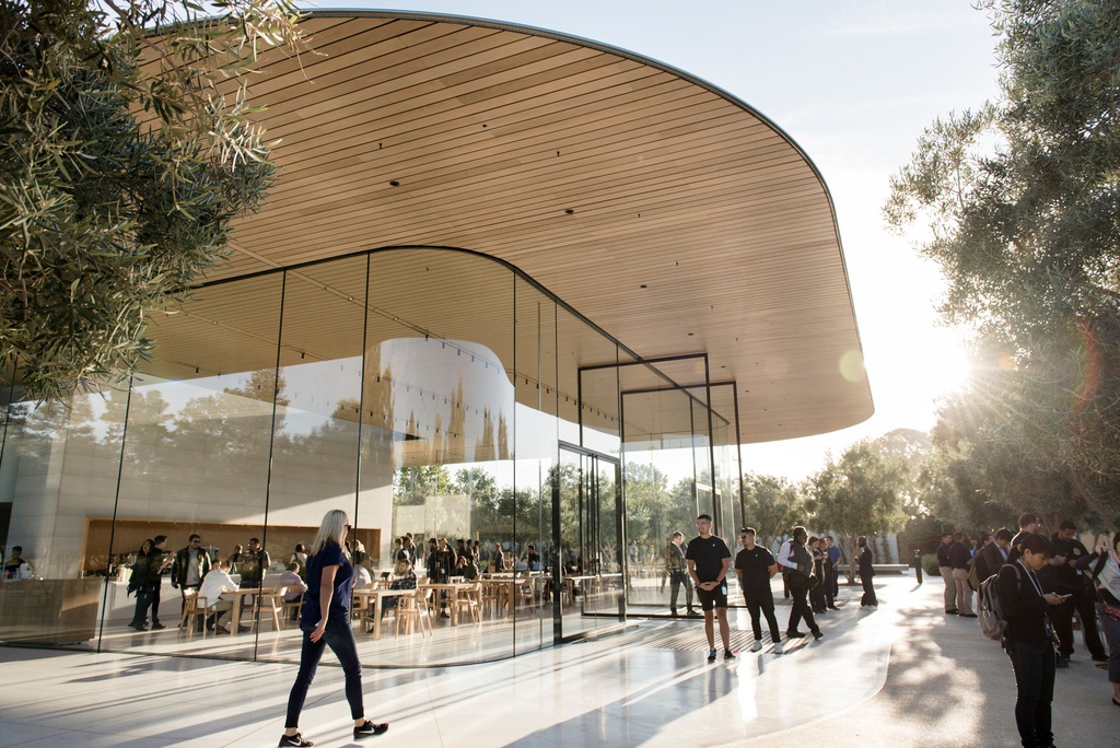 ‘Can cu phu’ cua Apple - noi dim chet nhung uoc mo non tre hinh anh 2