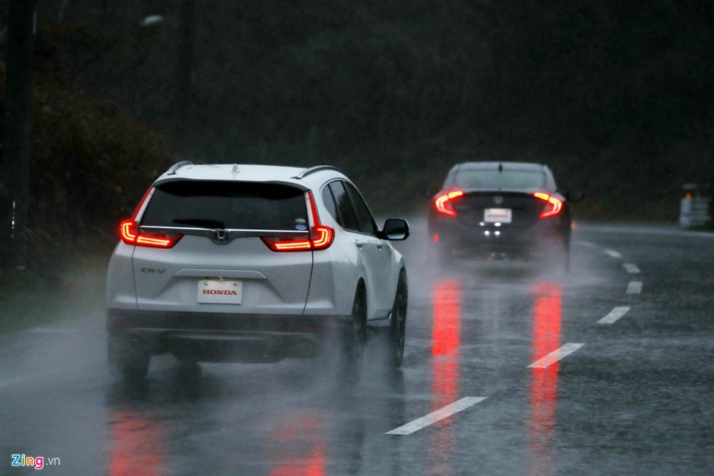 He thong ho tro lai tren oto khong the thay the tai xe hinh anh 5