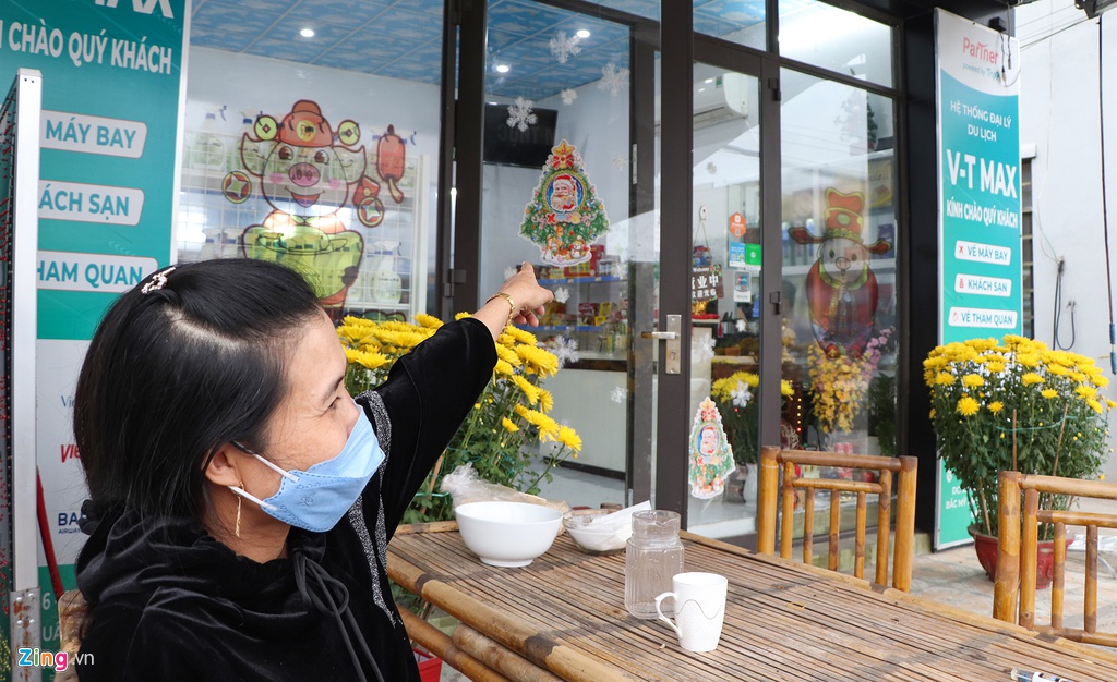 Hang quan o Da Nang vang khach giua noi lo virus corona lay lan hinh anh 4 1_zing_5_.jpg