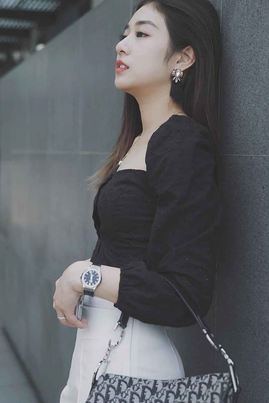 'Hot girl toan noi nho lam lo, chang con co gai nao dam nhan' hinh anh 3