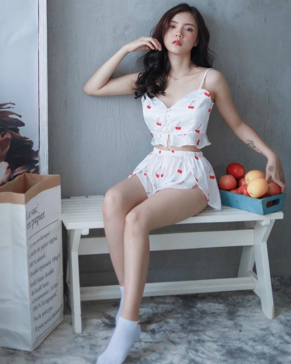 'Hot girl toan noi nho lam lo, chang con co gai nao dam nhan' hinh anh 8