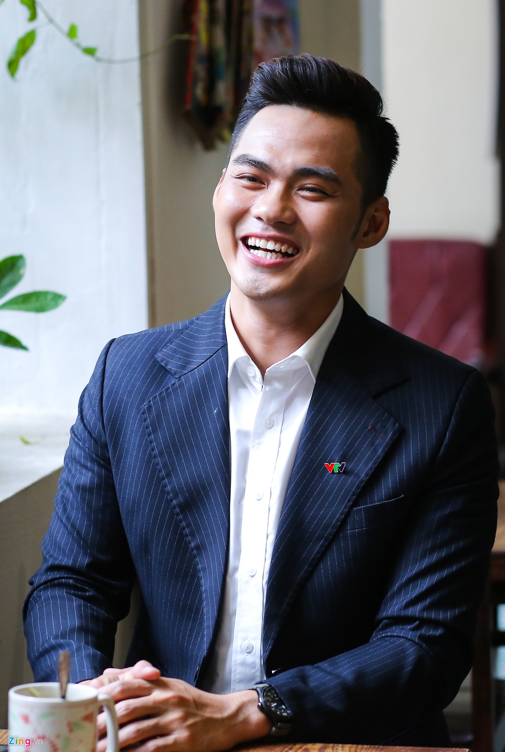 MC thoi su tre nhat VTV ke chuyen tung lam tho sua xe, phu ho hinh anh 3 IMG_5475_zing.jpg