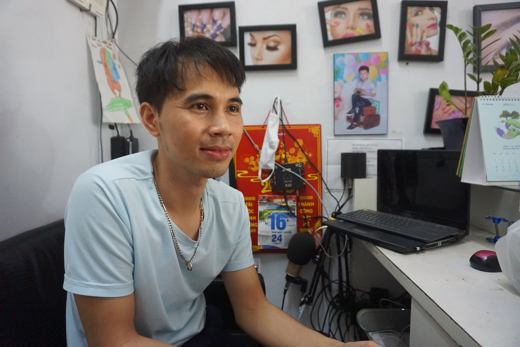 Chang trai liet ca 2 chan cuoi duoc vo nho nhan tin lam quen qua MXH hinh anh 2 1f7ecbf36900935eca11.jpg