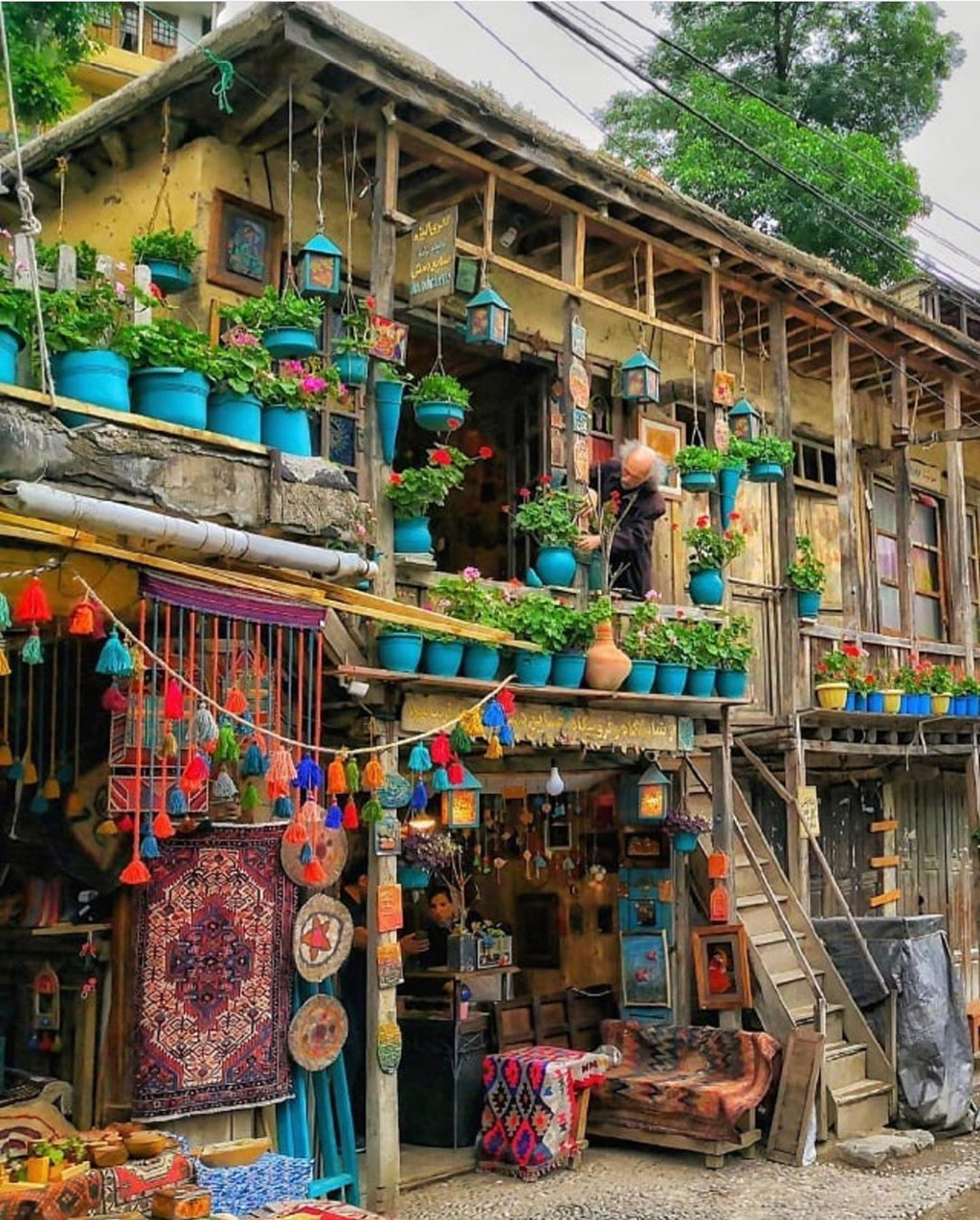 Noi nguoi dan di lai tren mai nha nghin nam o Iran hinh anh 8