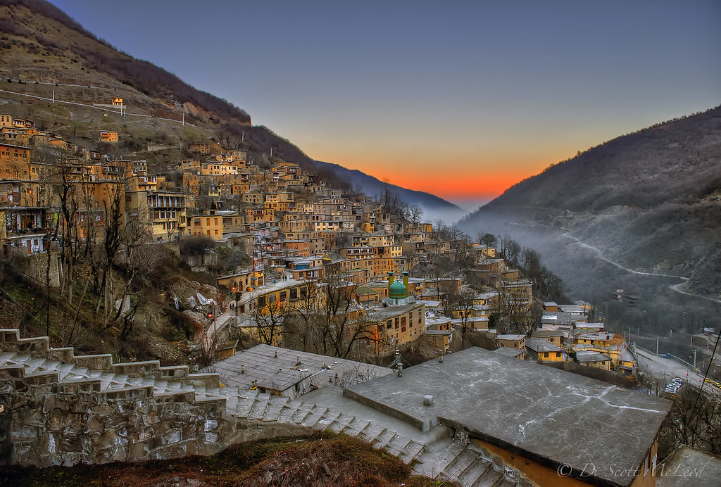Noi nguoi dan di lai tren mai nha nghin nam o Iran hinh anh 2