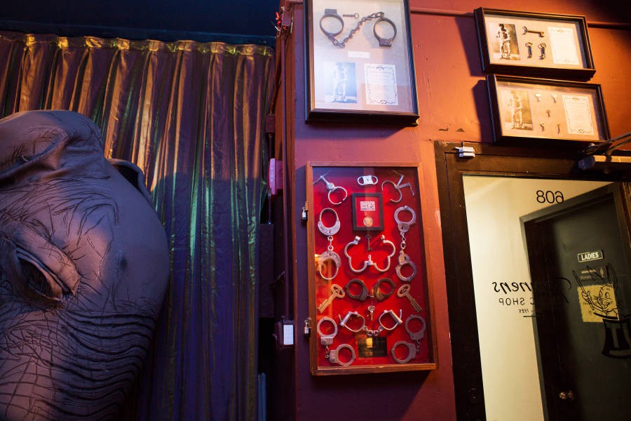 Cua hang ma thuat lau doi an minh giua long New York hinh anh 5