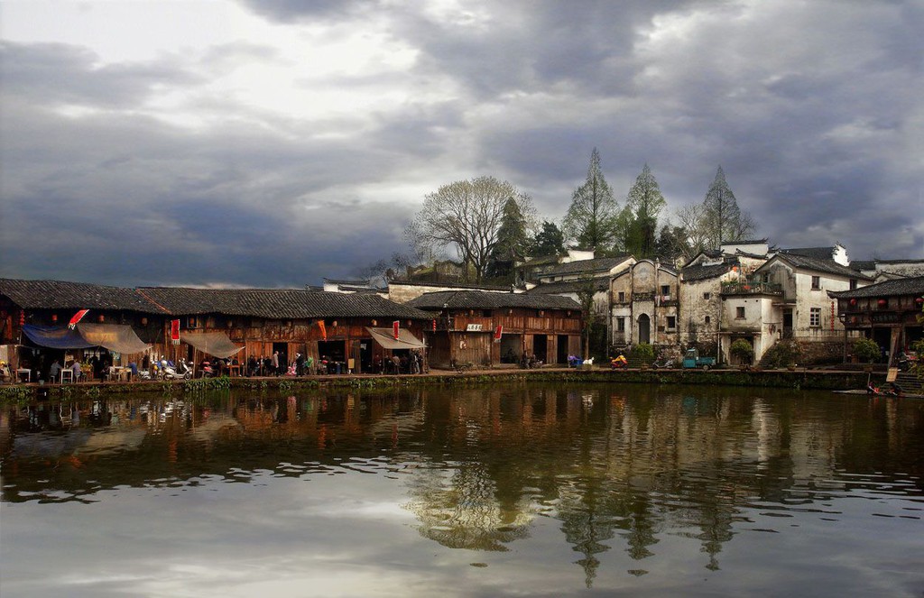 Ngoi lang Bat Quai di vao khong thay duong ra hinh anh 6