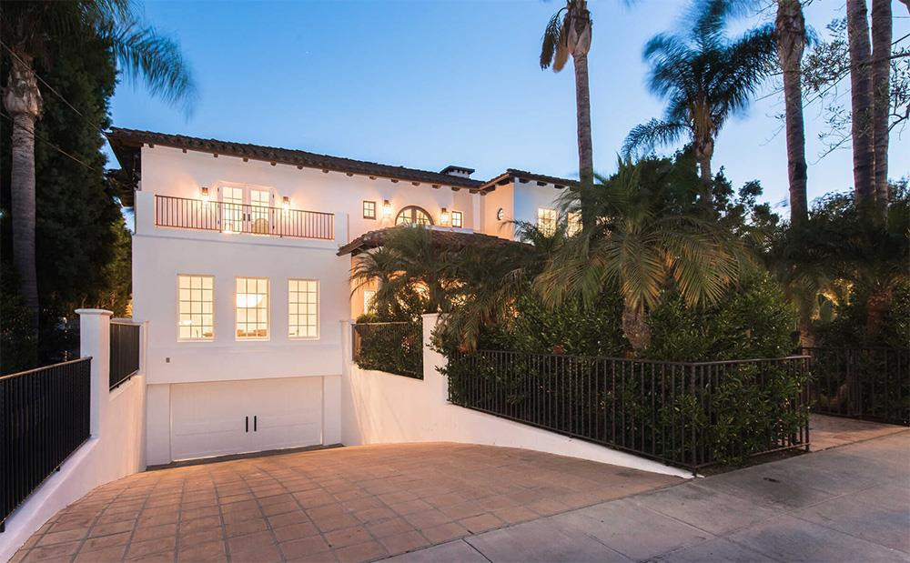 Co gi tai to am cu 8,5 trieu USD cua Justin Bieber va Hailey Baldwin hinh anh 2